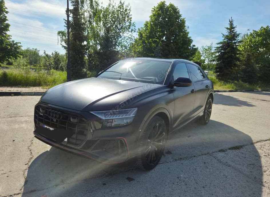 Audi Q8
