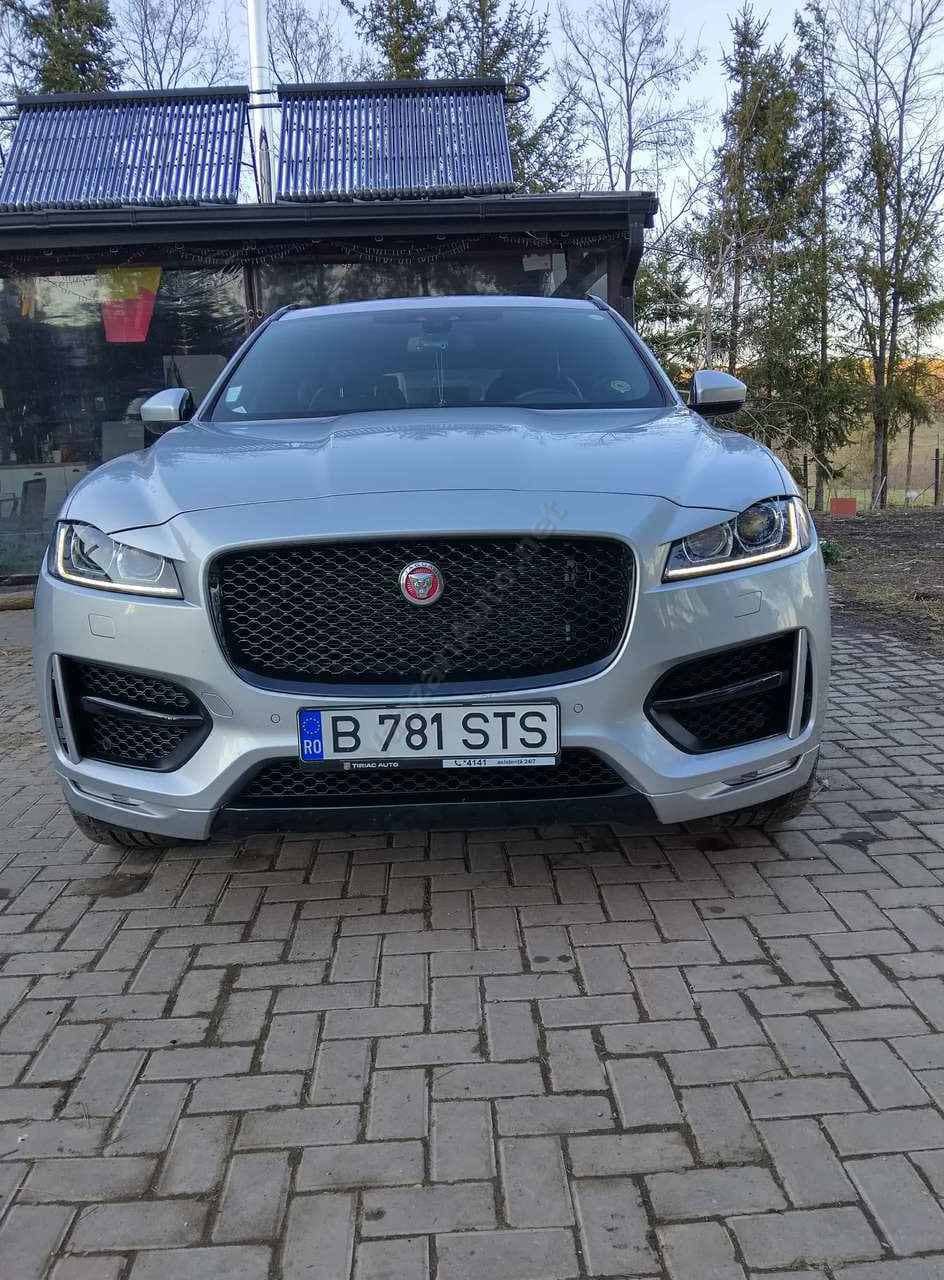 Jaguar F-Pace