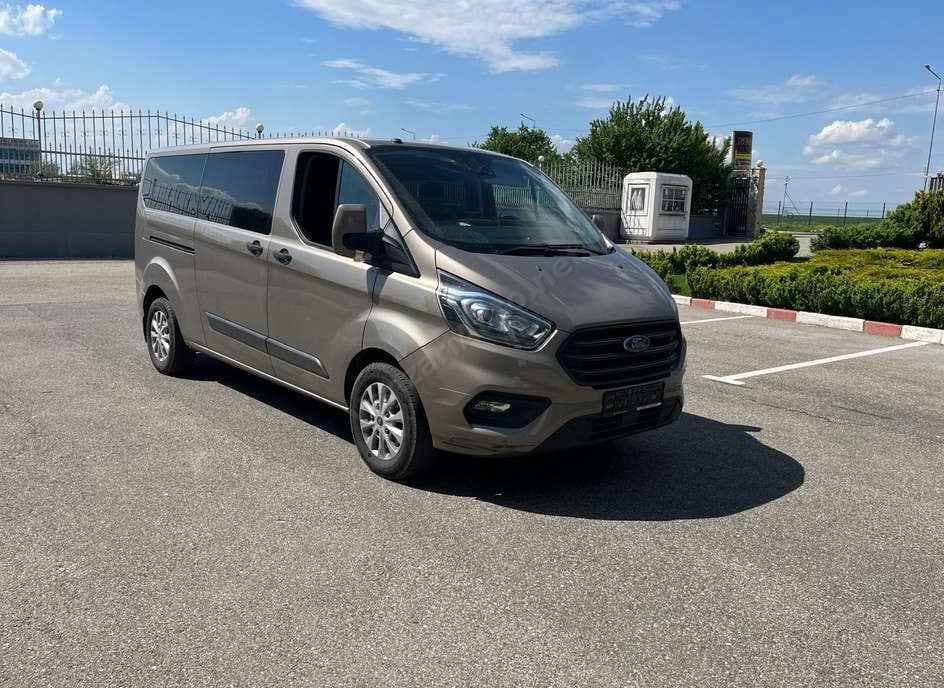 Ford Tourneo Custom