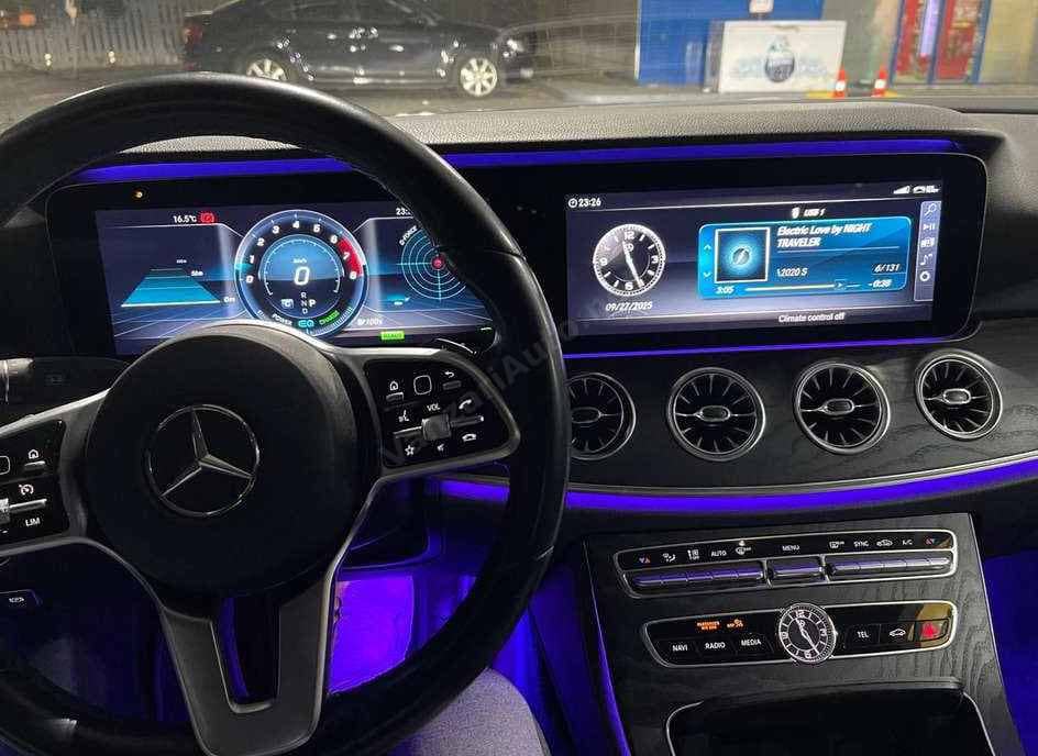 Mercedes-Benz E