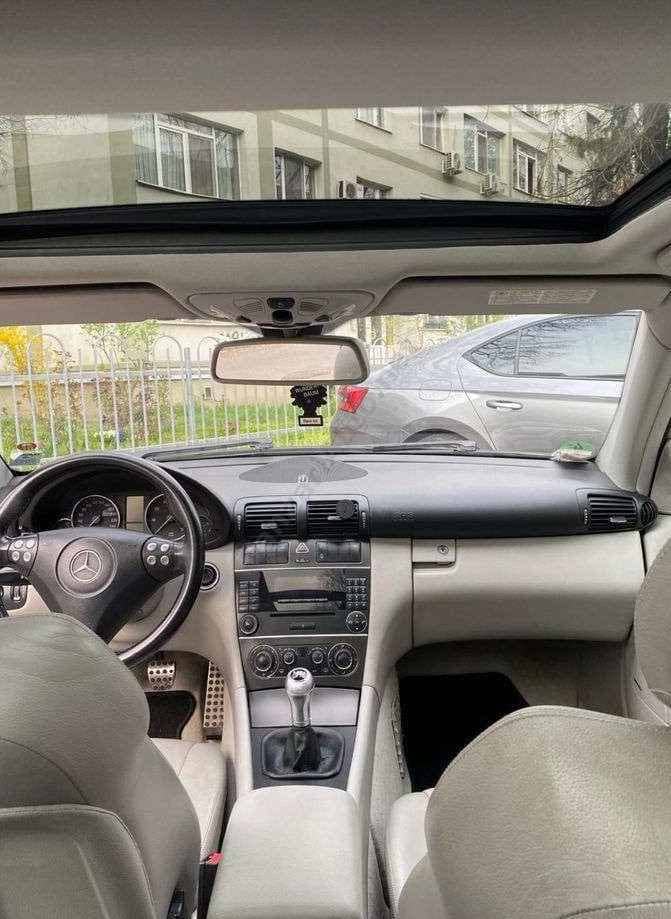 Mercedes-Benz C