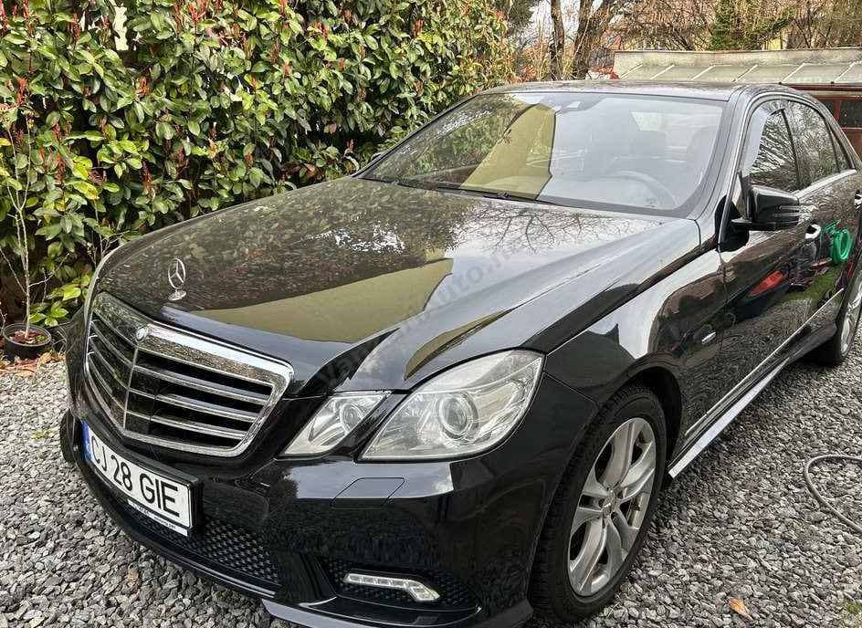 Mercedes-Benz E