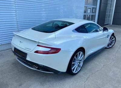 Aston Martin Vanquish