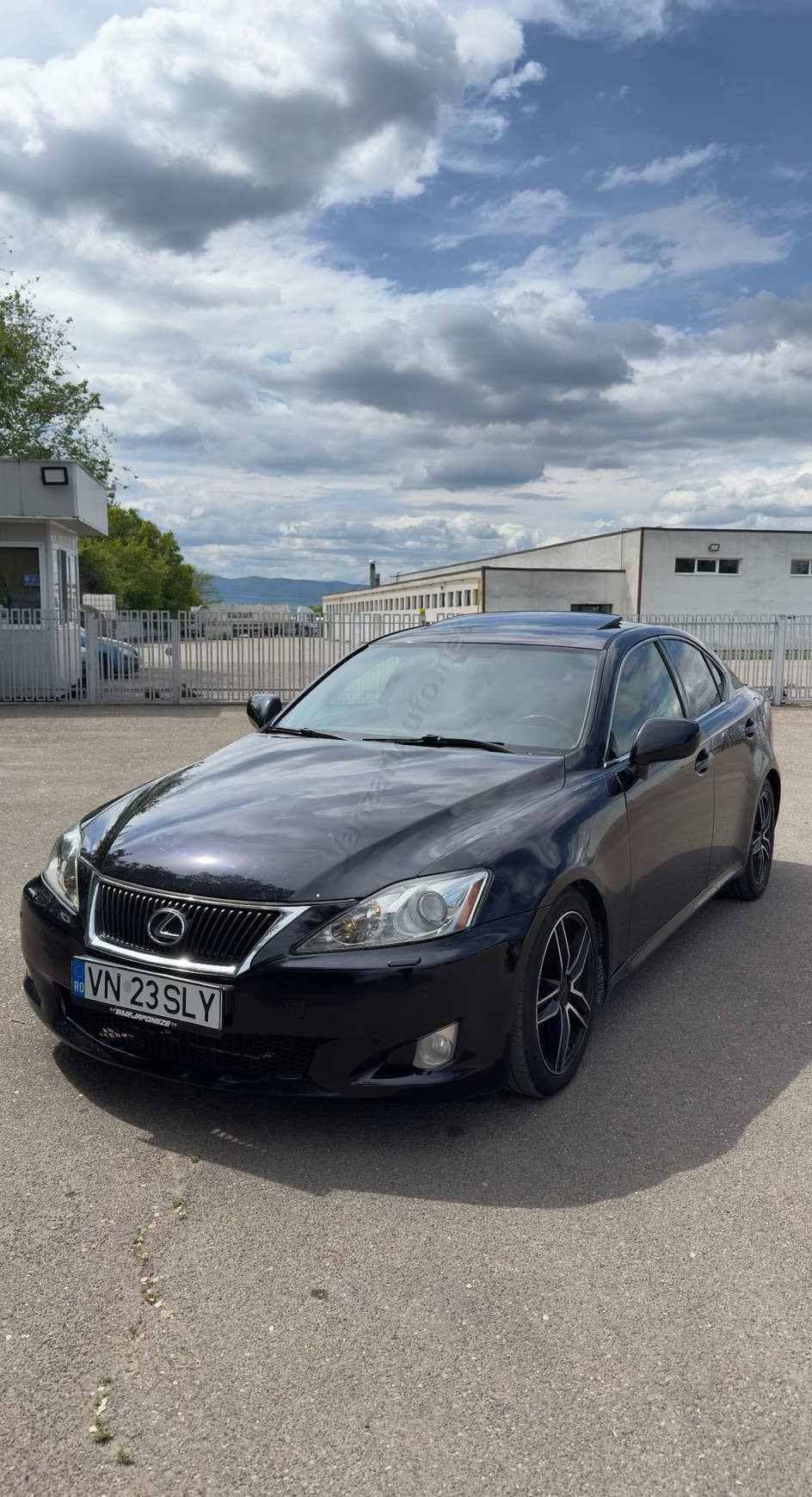 Lexus Seria IS