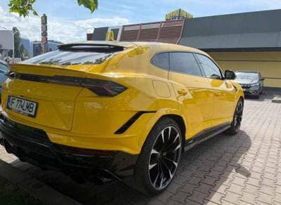 Lamborghini URUS
