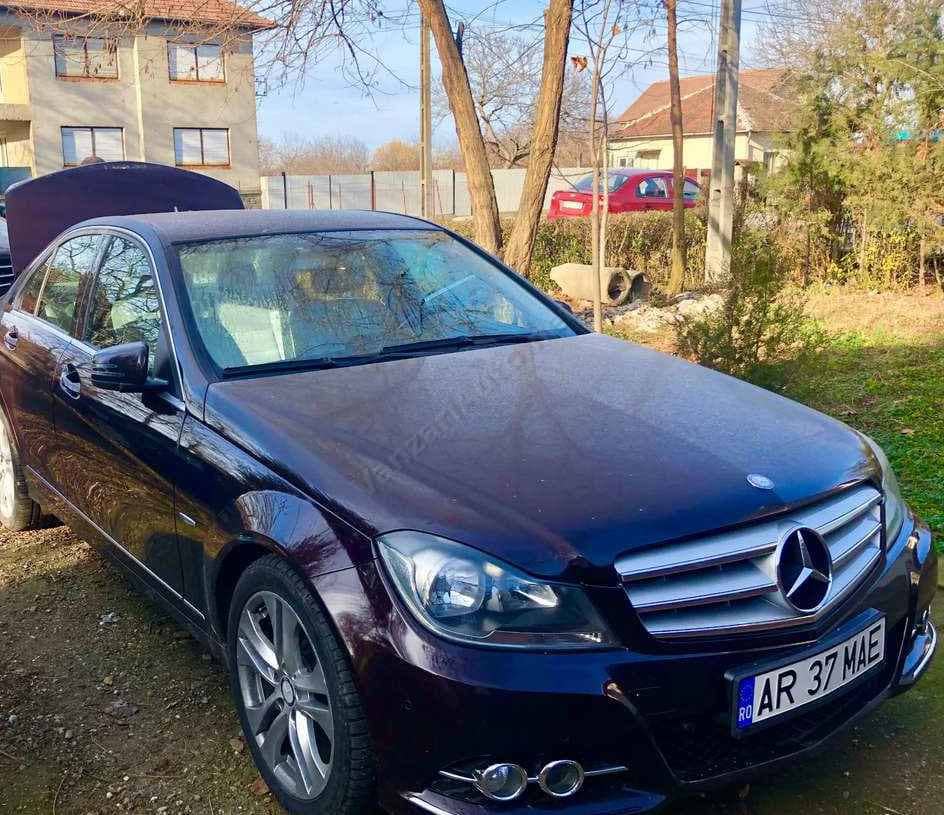 Mercedes-Benz C