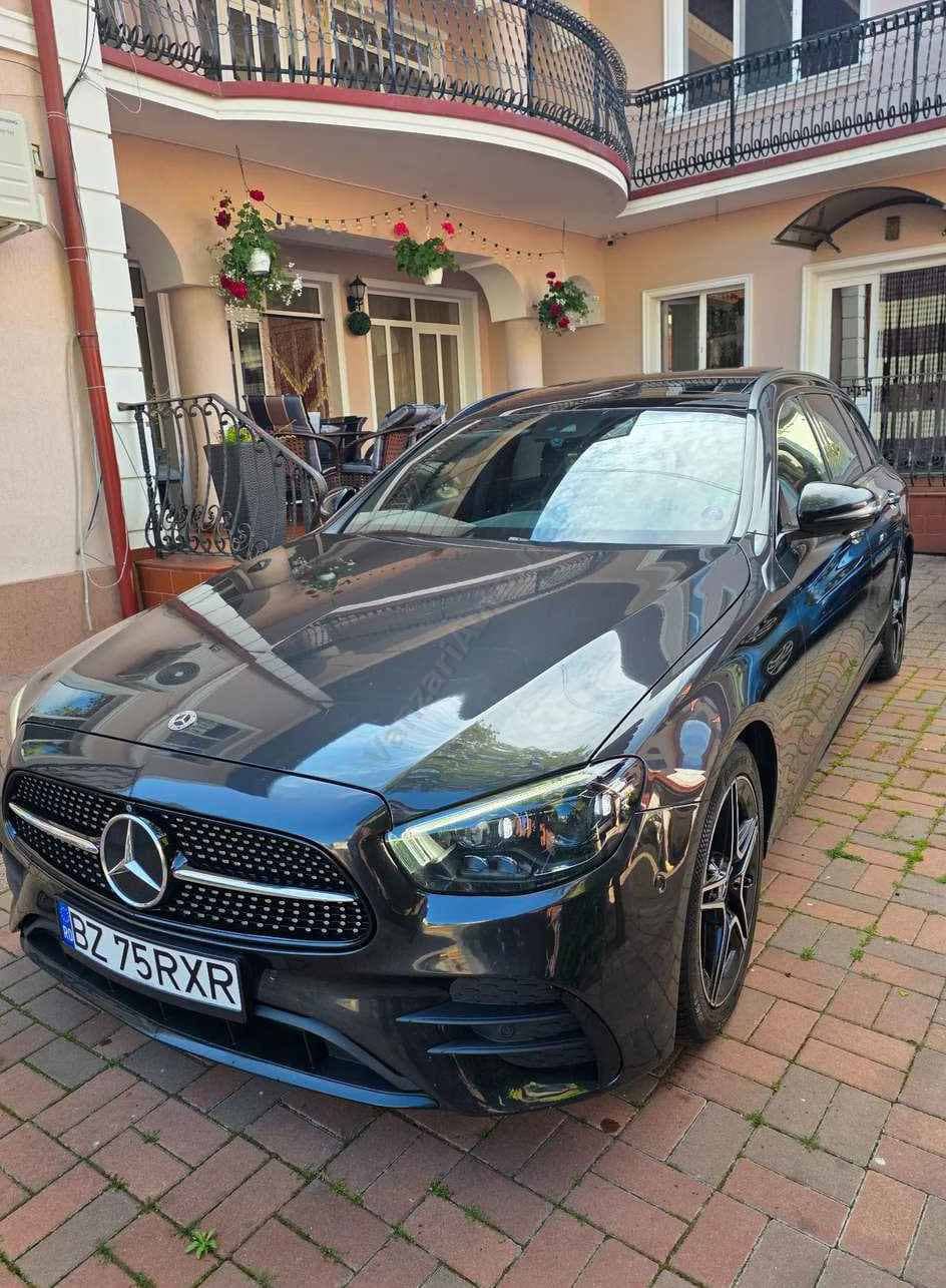 Mercedes-Benz E