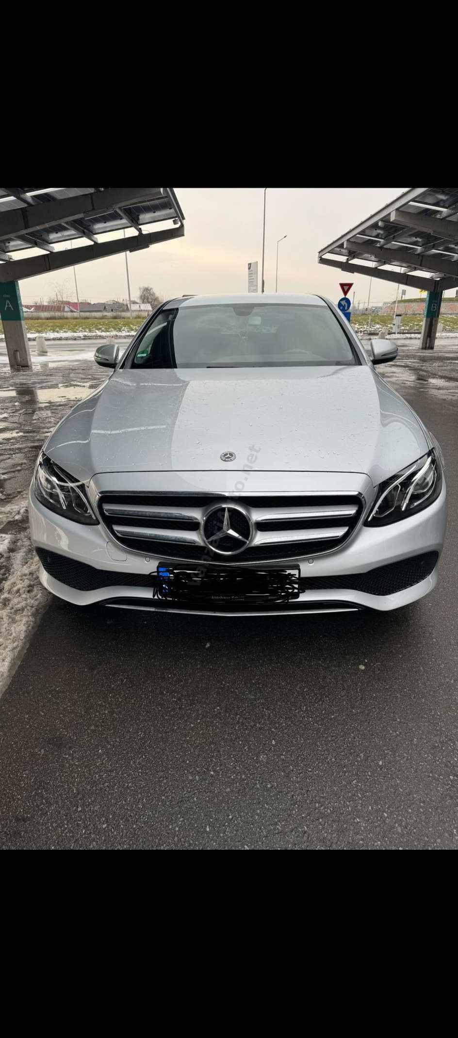 Mercedes-Benz E