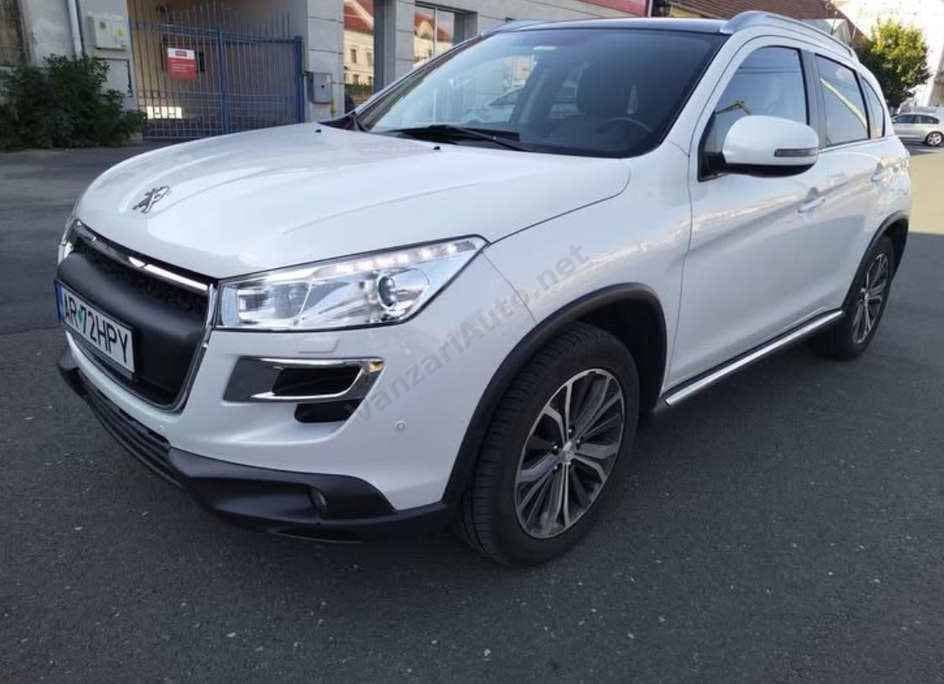 Peugeot 4008