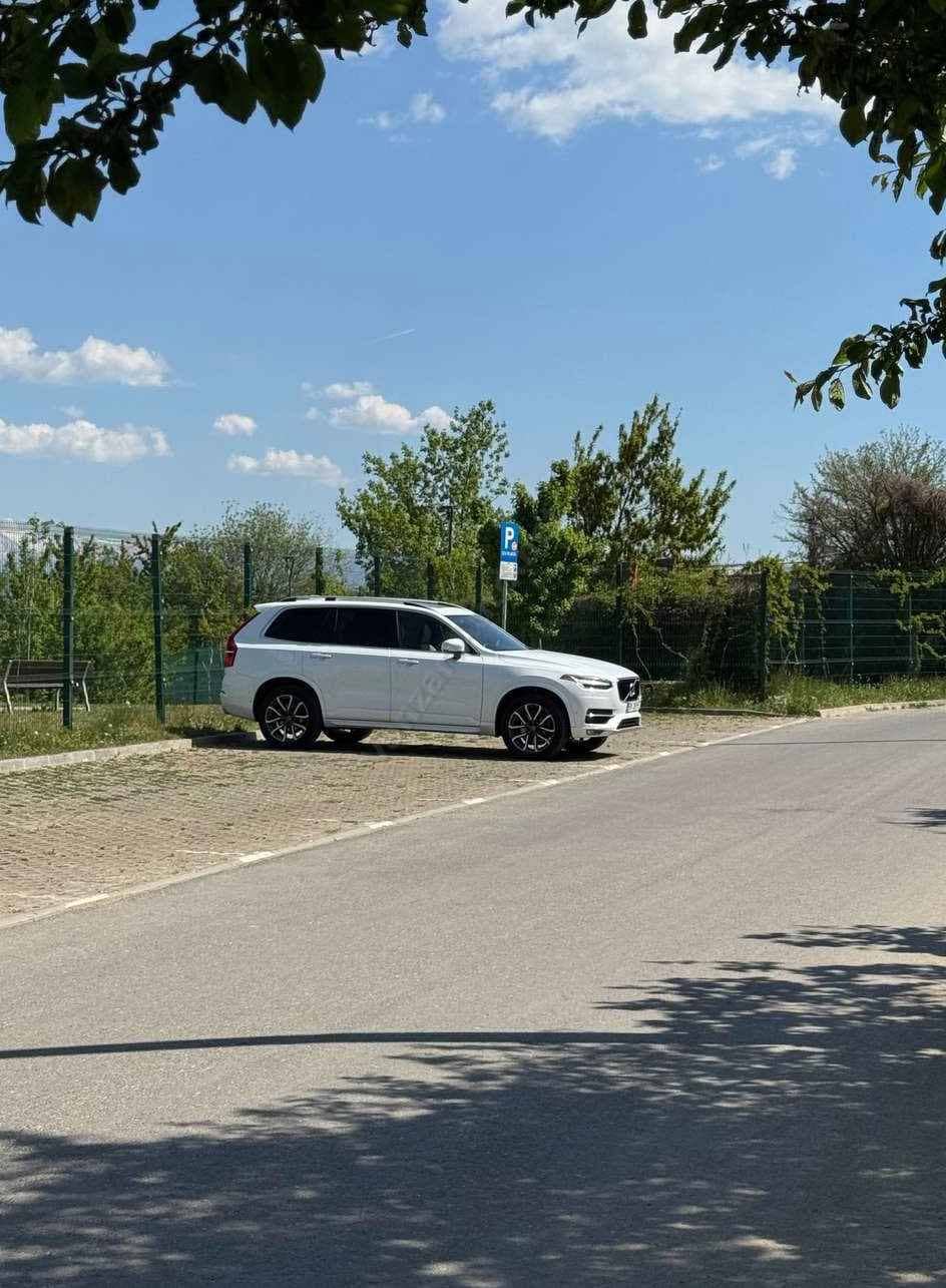 Volvo XC 90