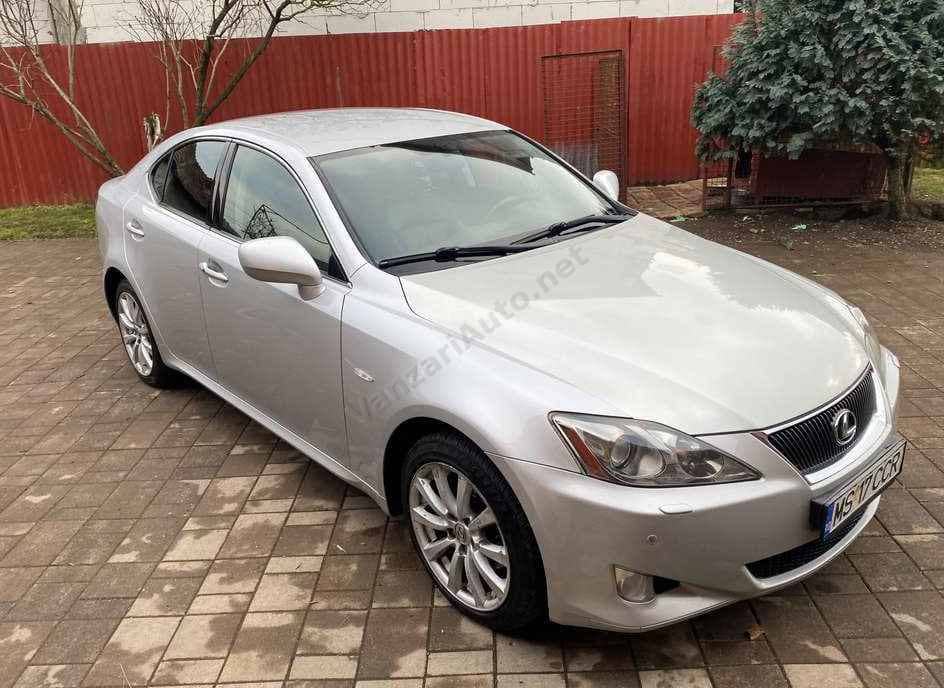 Lexus Seria IS