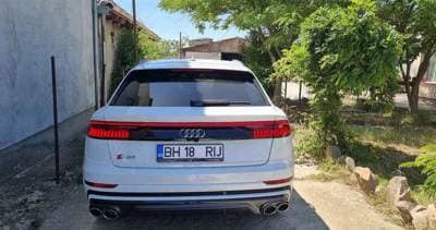 Audi SQ8