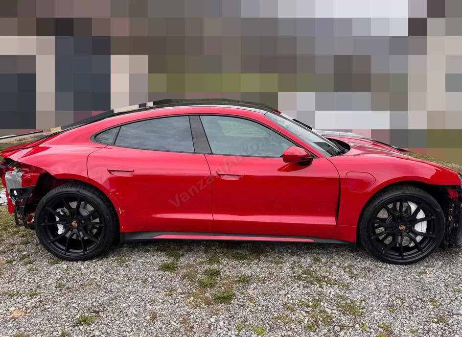 Porsche Taycan