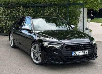 Audi S8