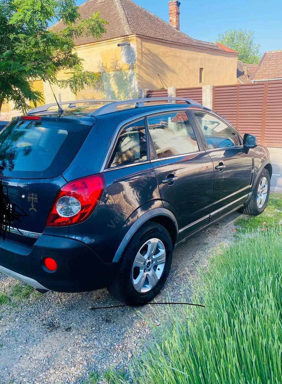 Opel Antara