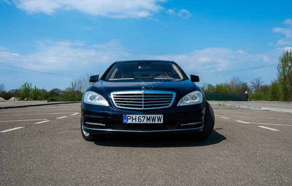 Mercedes-Benz S