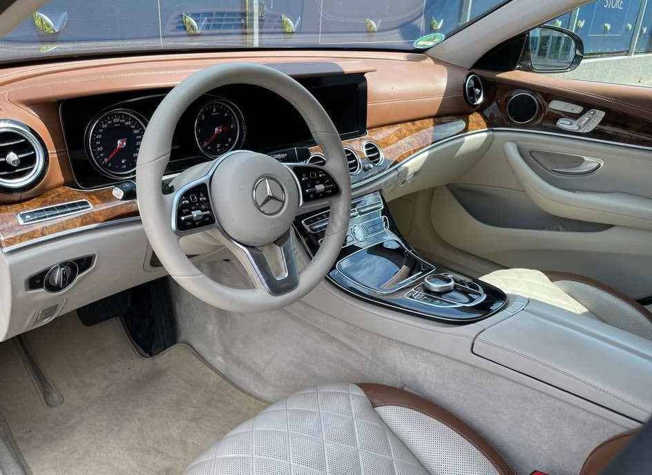 Mercedes-Benz E