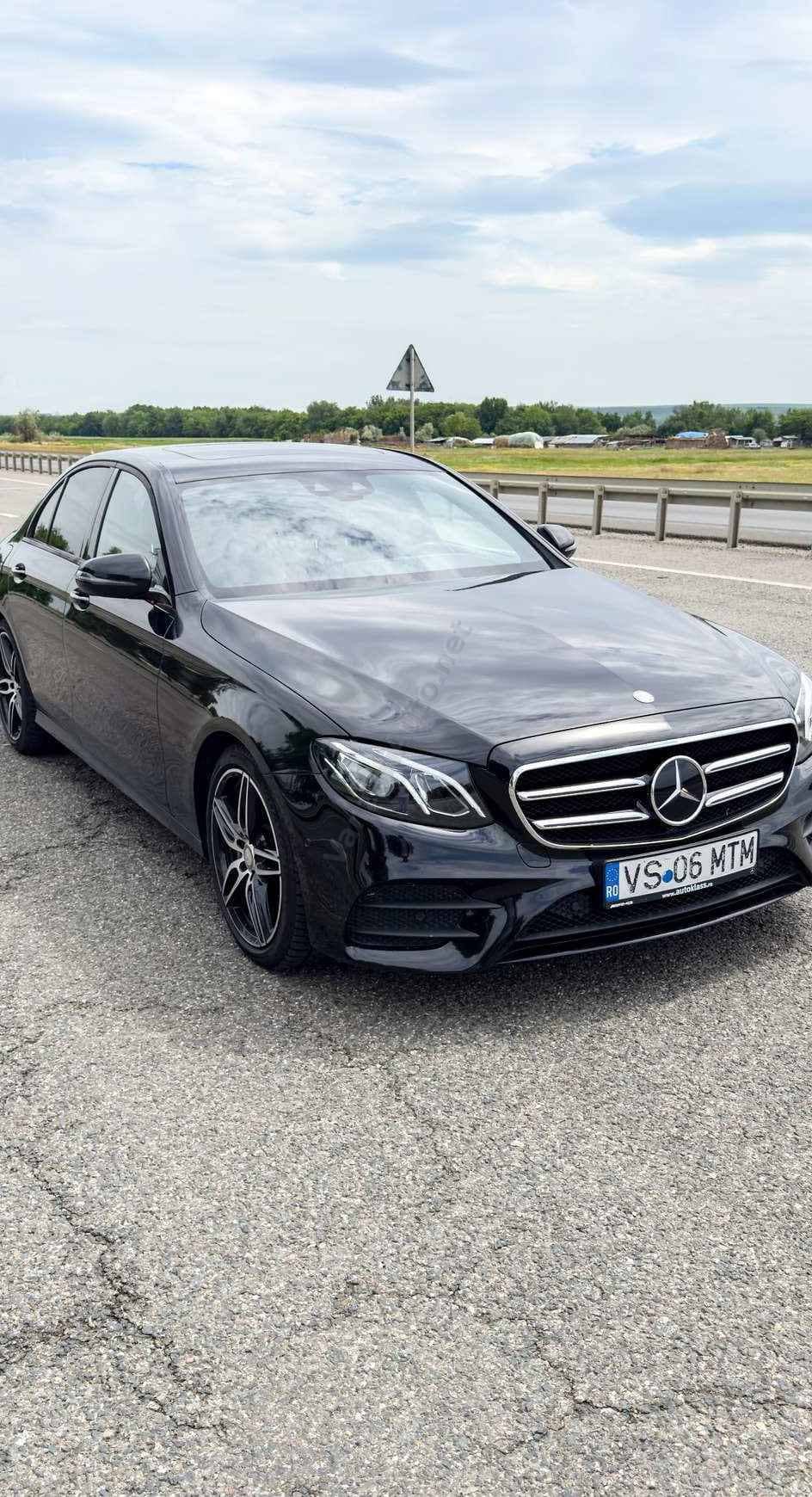 Mercedes-Benz E
