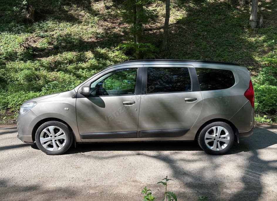 Dacia Lodgy