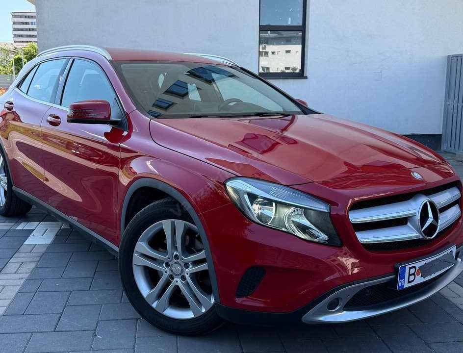 Mercedes-Benz GLA