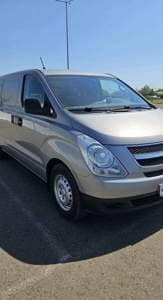 Hyundai H-1