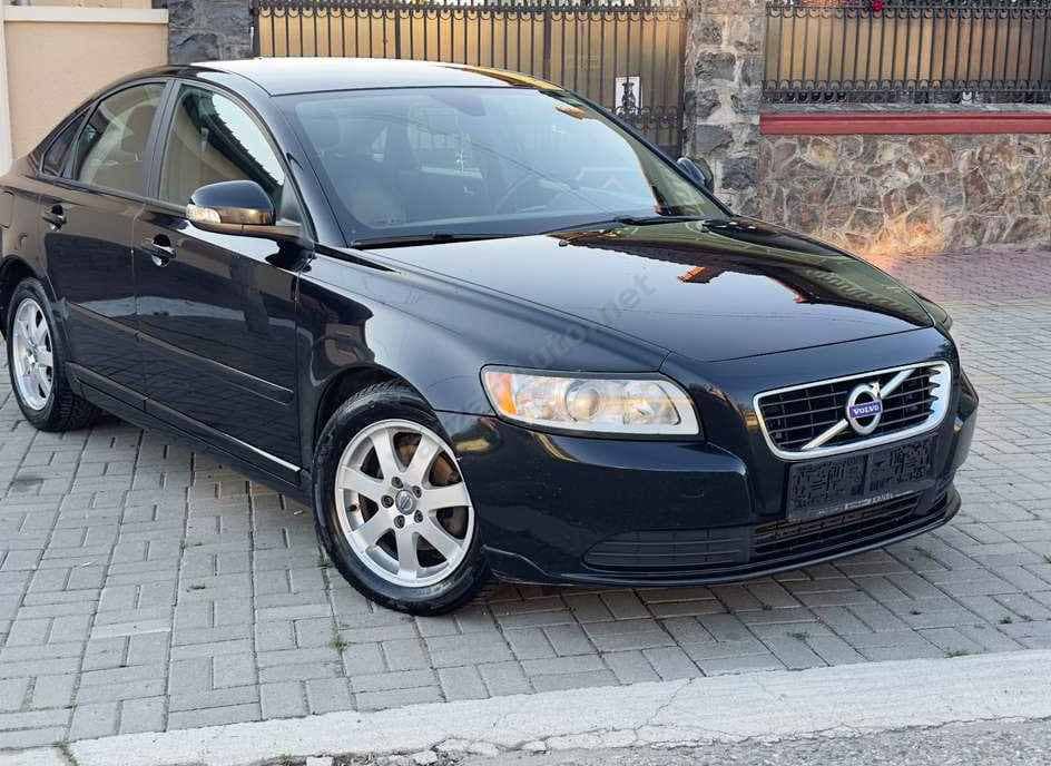 Volvo S40