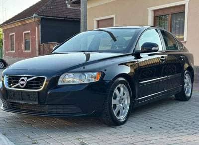 Volvo S40