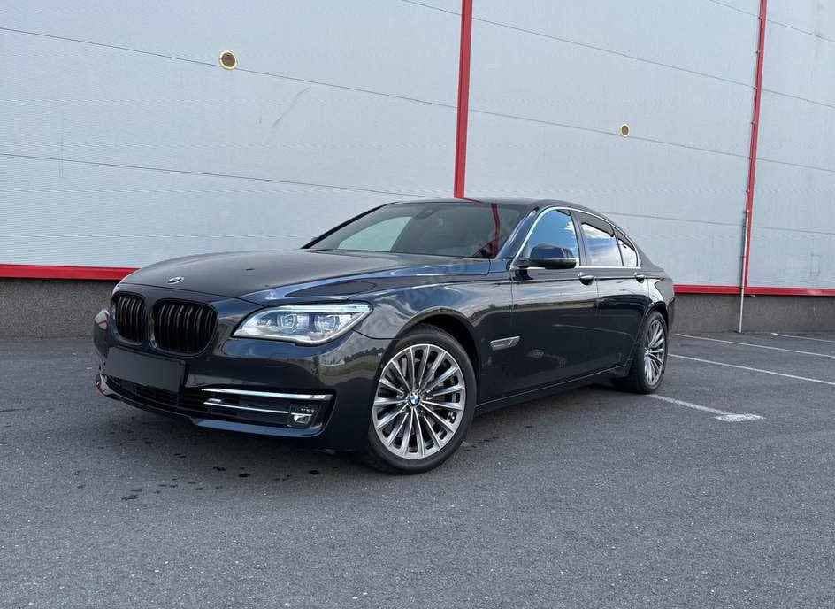 BMW Seria 7