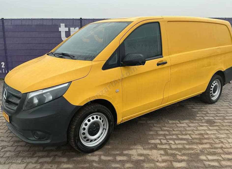 Mercedes-Benz Vito