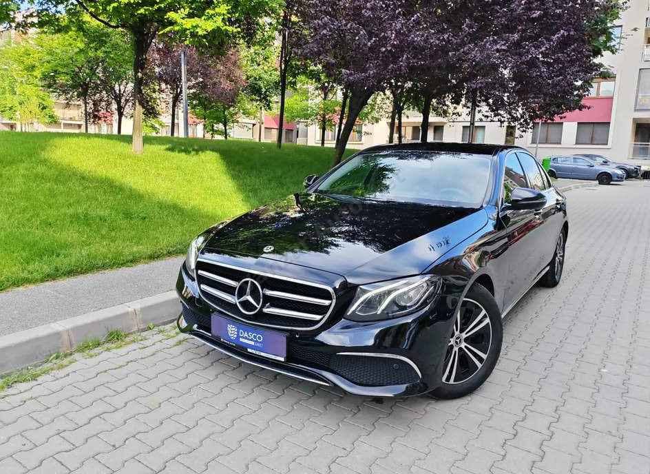 Mercedes-Benz E