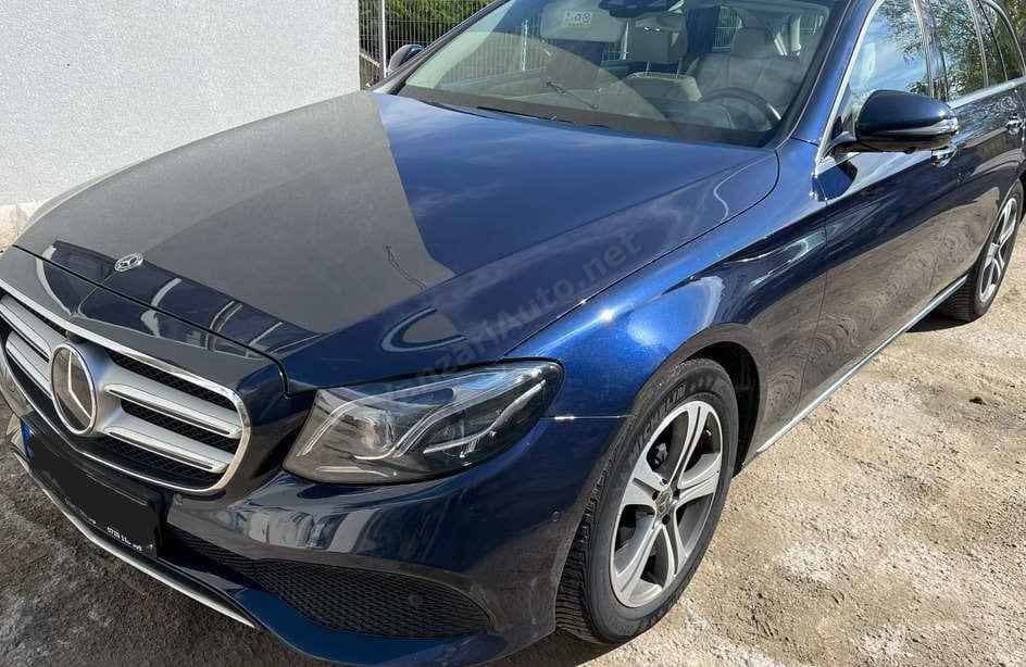 Mercedes-Benz E