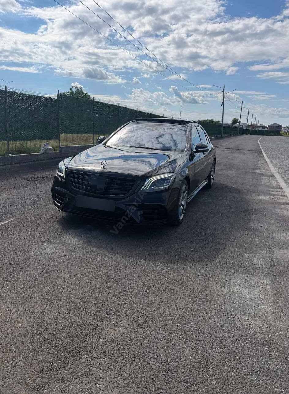 Mercedes-Benz S