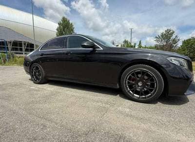 Mercedes-Benz E