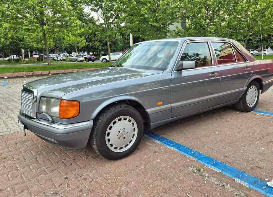 Mercedes-Benz S