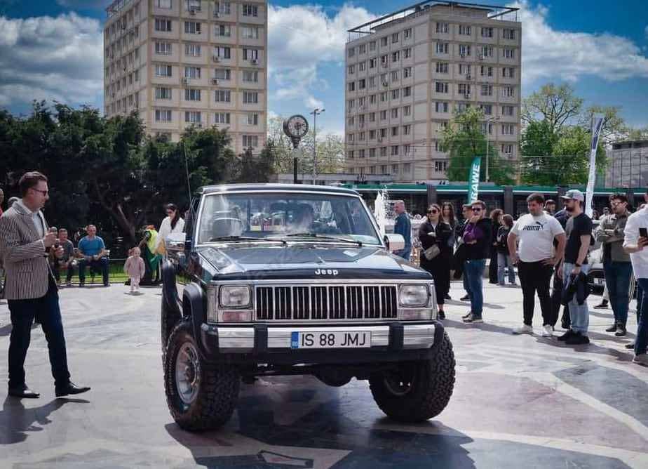 Jeep Comanche
