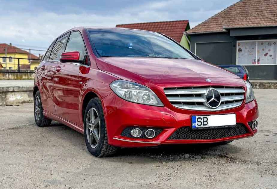 Mercedes-Benz B