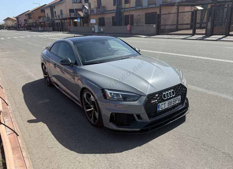 Audi RS5