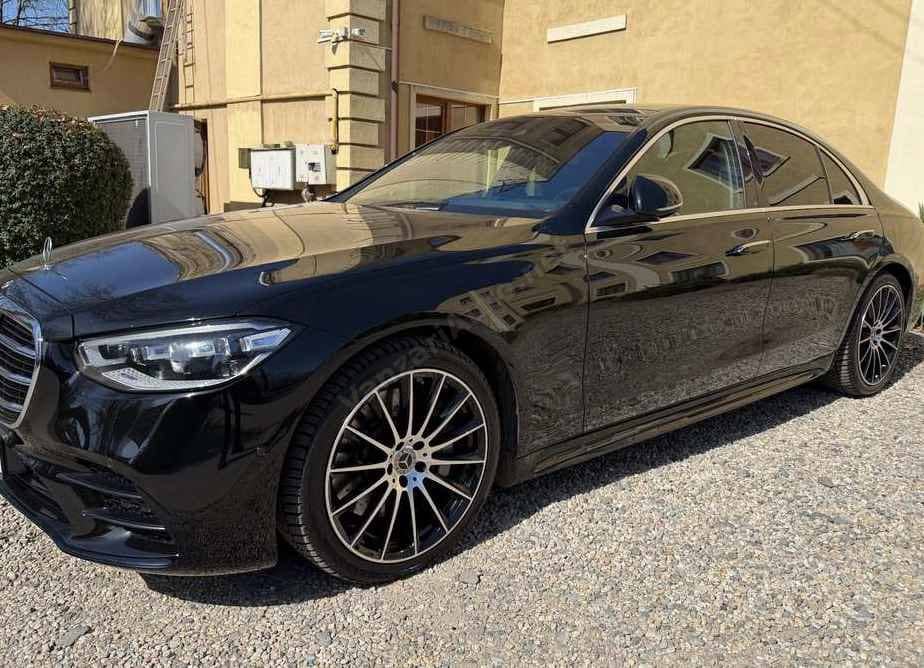 Mercedes-Benz S