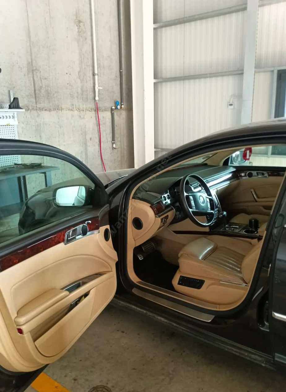 Volkswagen Phaeton
