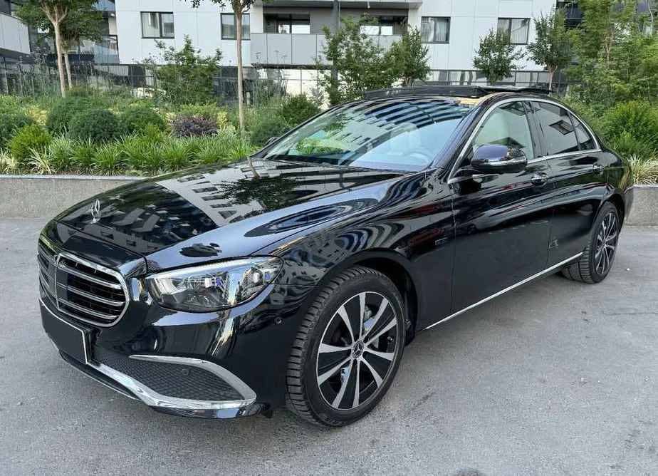 Mercedes-Benz E