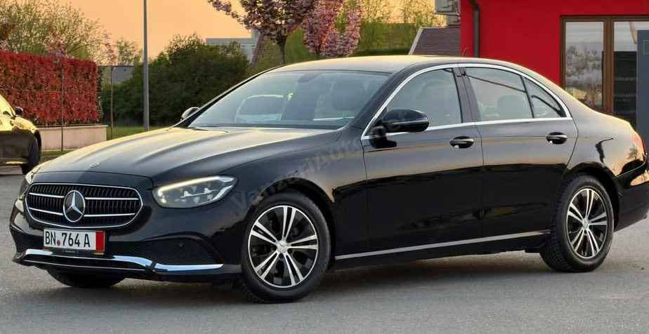 Mercedes-Benz E