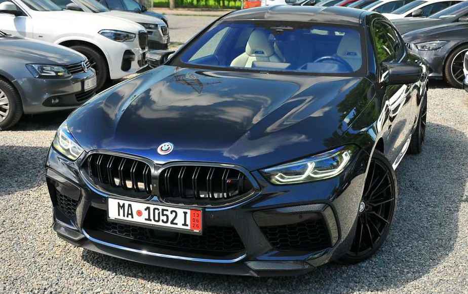 BMW M8
