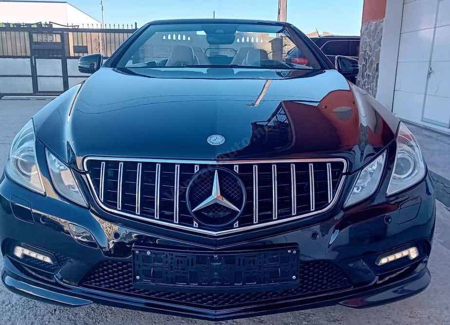 Mercedes-Benz E