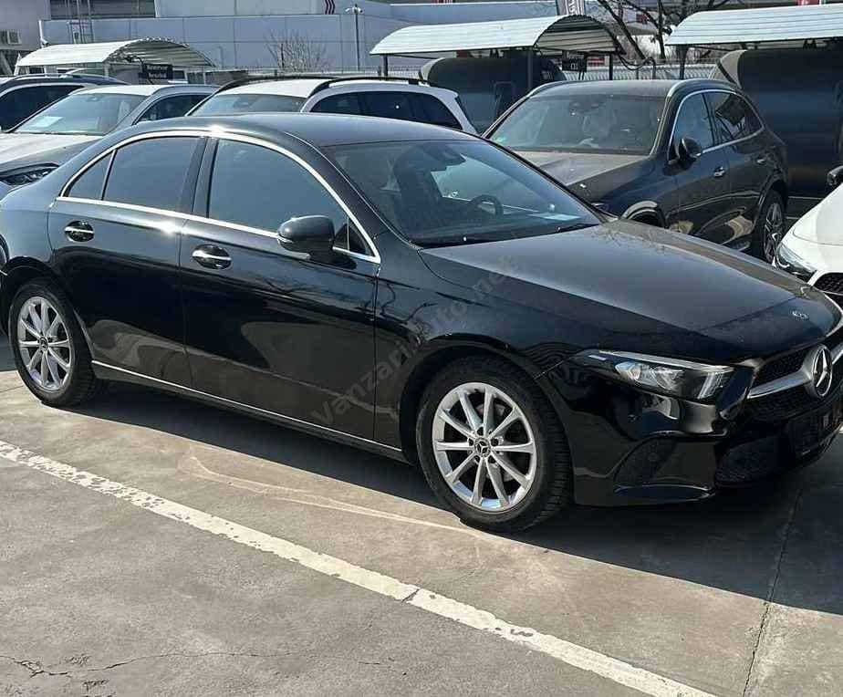 Mercedes-Benz A
