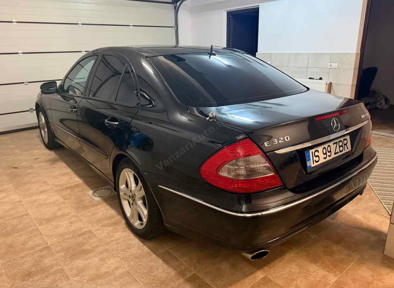 Mercedes-Benz E