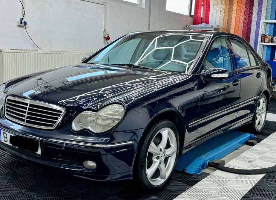 Mercedes-Benz C