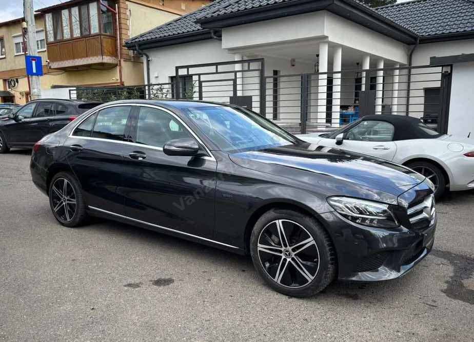 Mercedes-Benz C