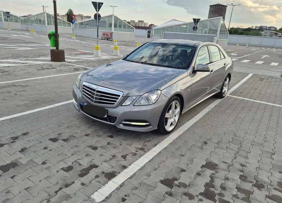 Mercedes-Benz E