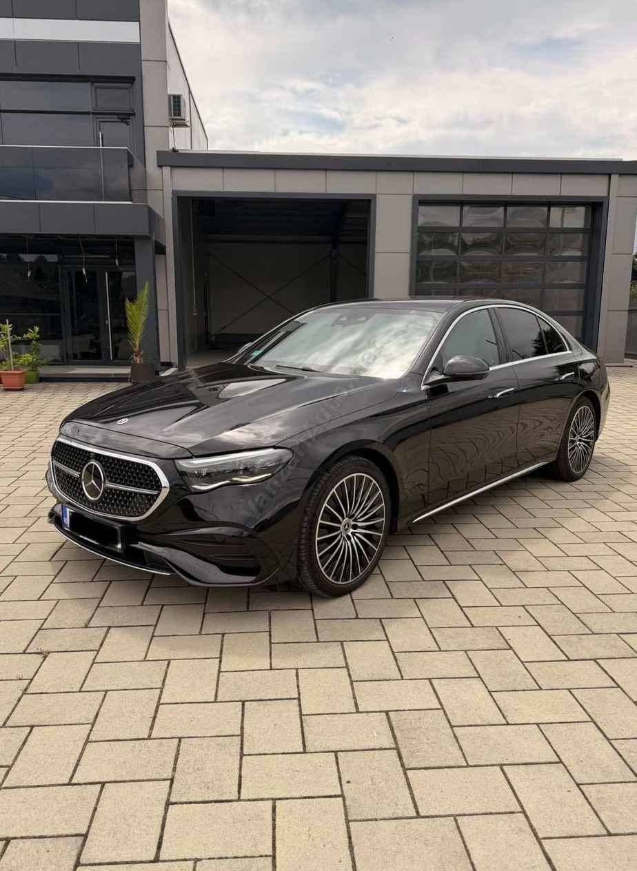 Mercedes-Benz E