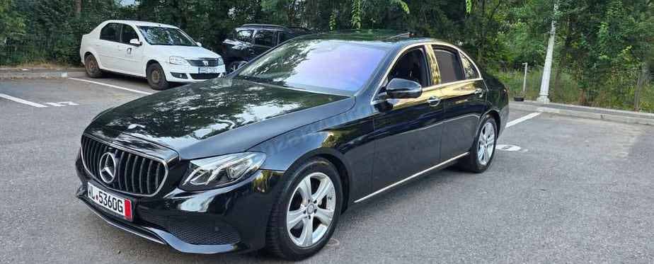 Mercedes-Benz E